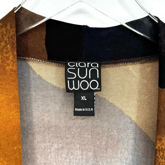 NWT Clara Sunwoo Long Sleeve Crossover Faux Wrap Top Tan Watercolor Gold XL (16) - Picture 8 of 13